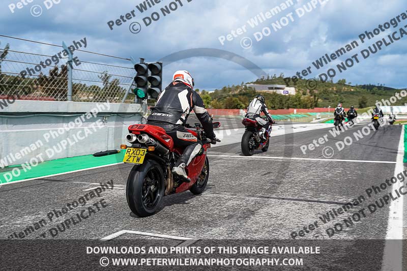 motorbikes;no limits;peter wileman photography;portimao;portugal;trackday digital images